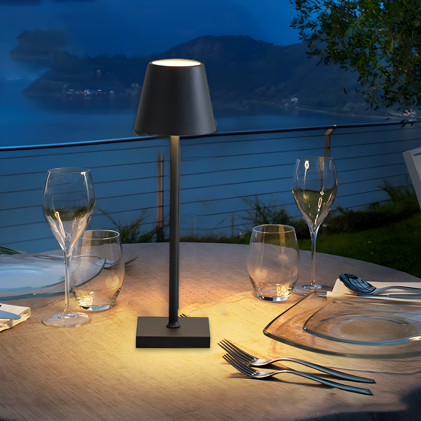 LumiGlow™ – Kabellose Tischlampe