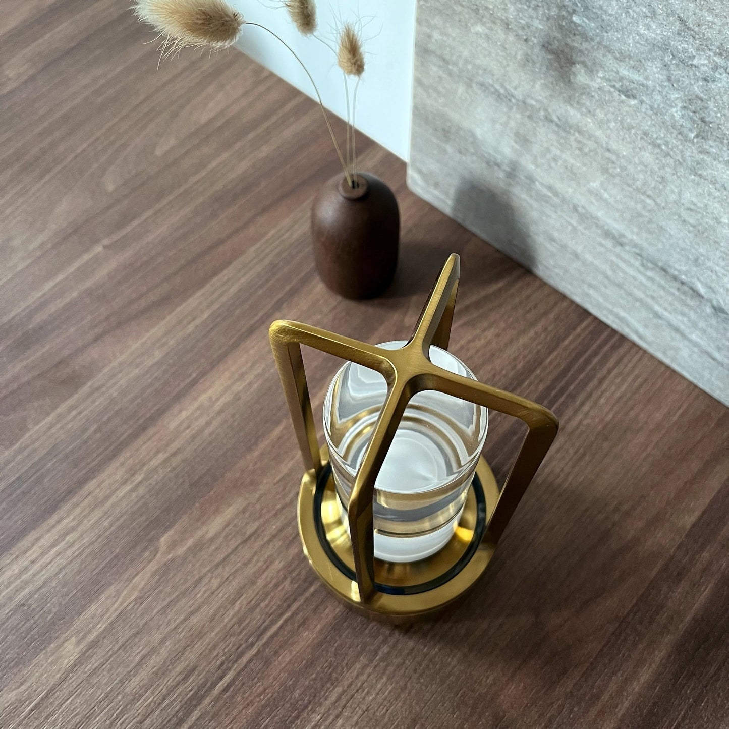 LuminaGlow – Moderne Kabellose Tischlampe