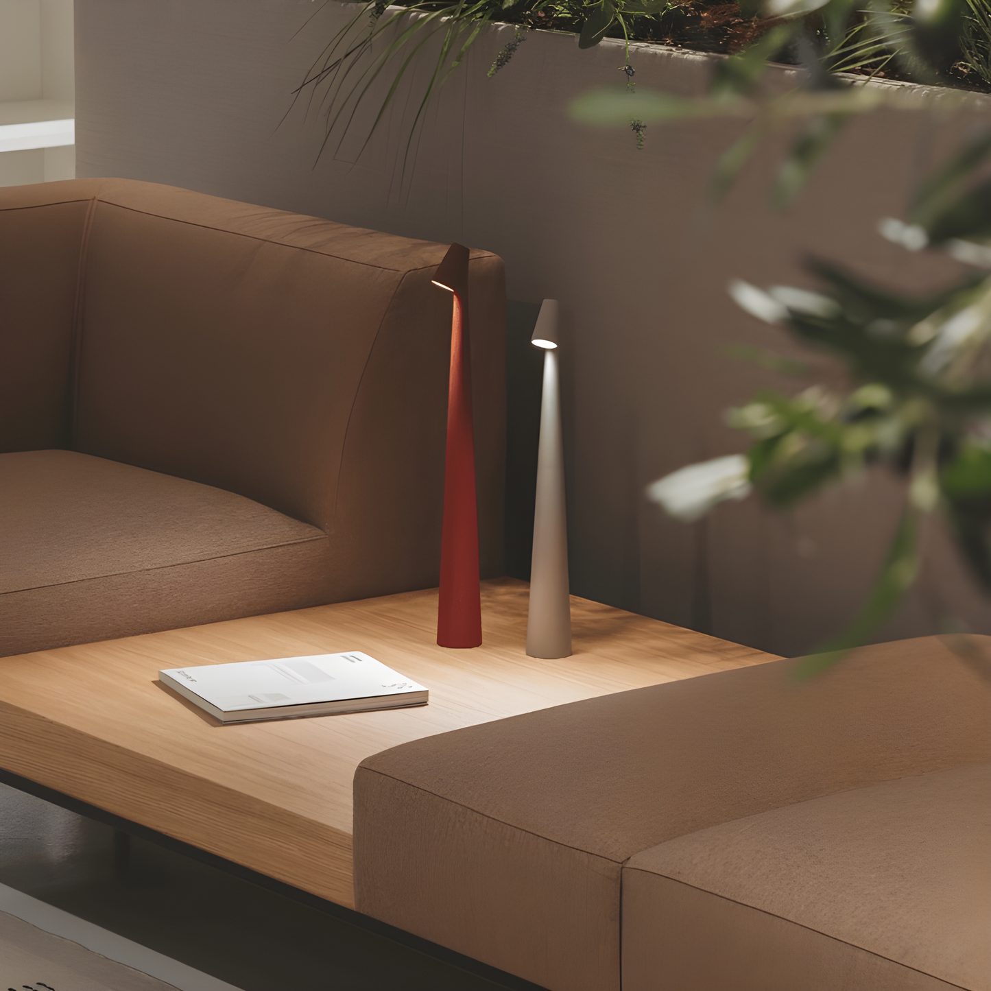 LuminoFlex - Elegante LED Tischlampe Touch Kabellos